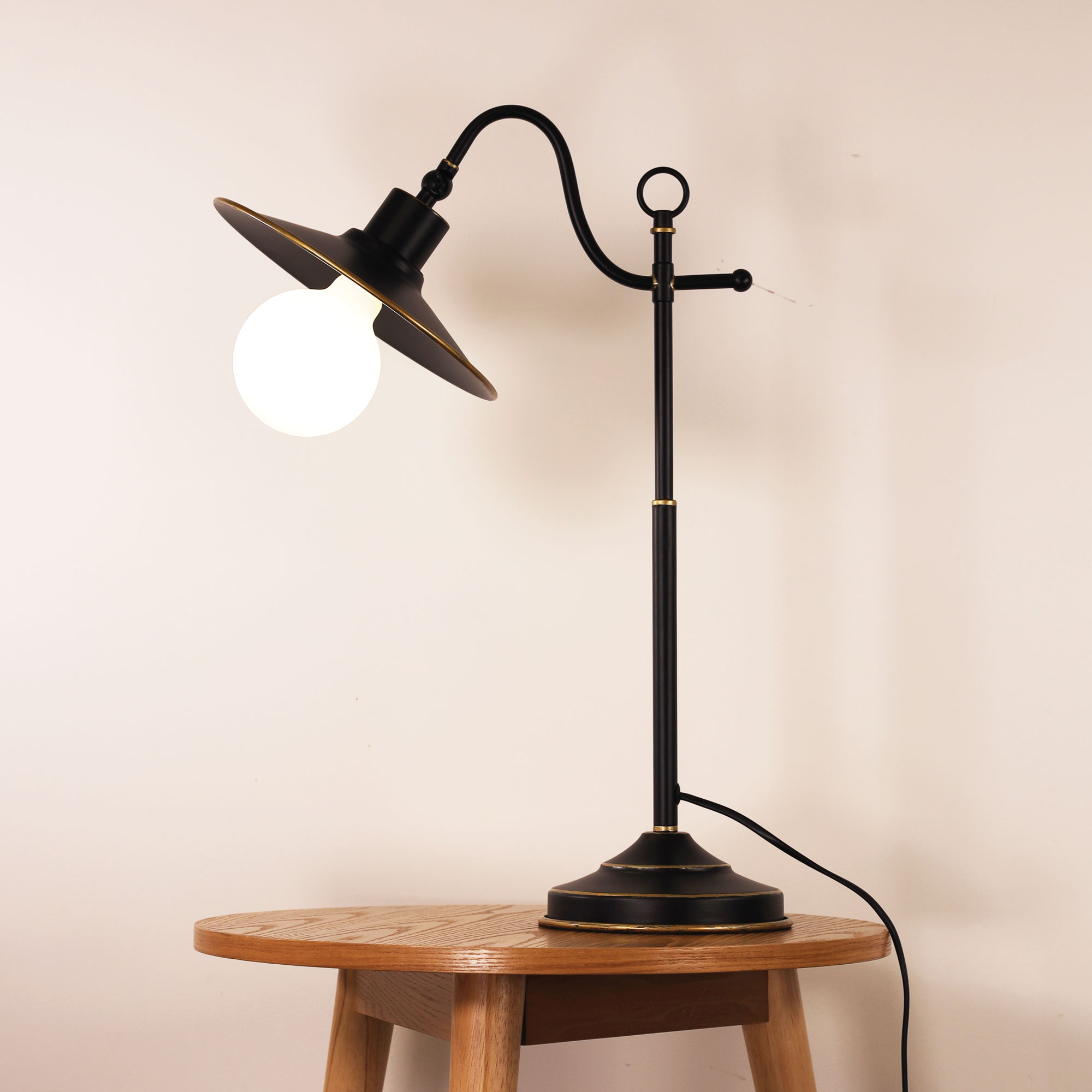 BOSTON TABLE LAMP - Image 2