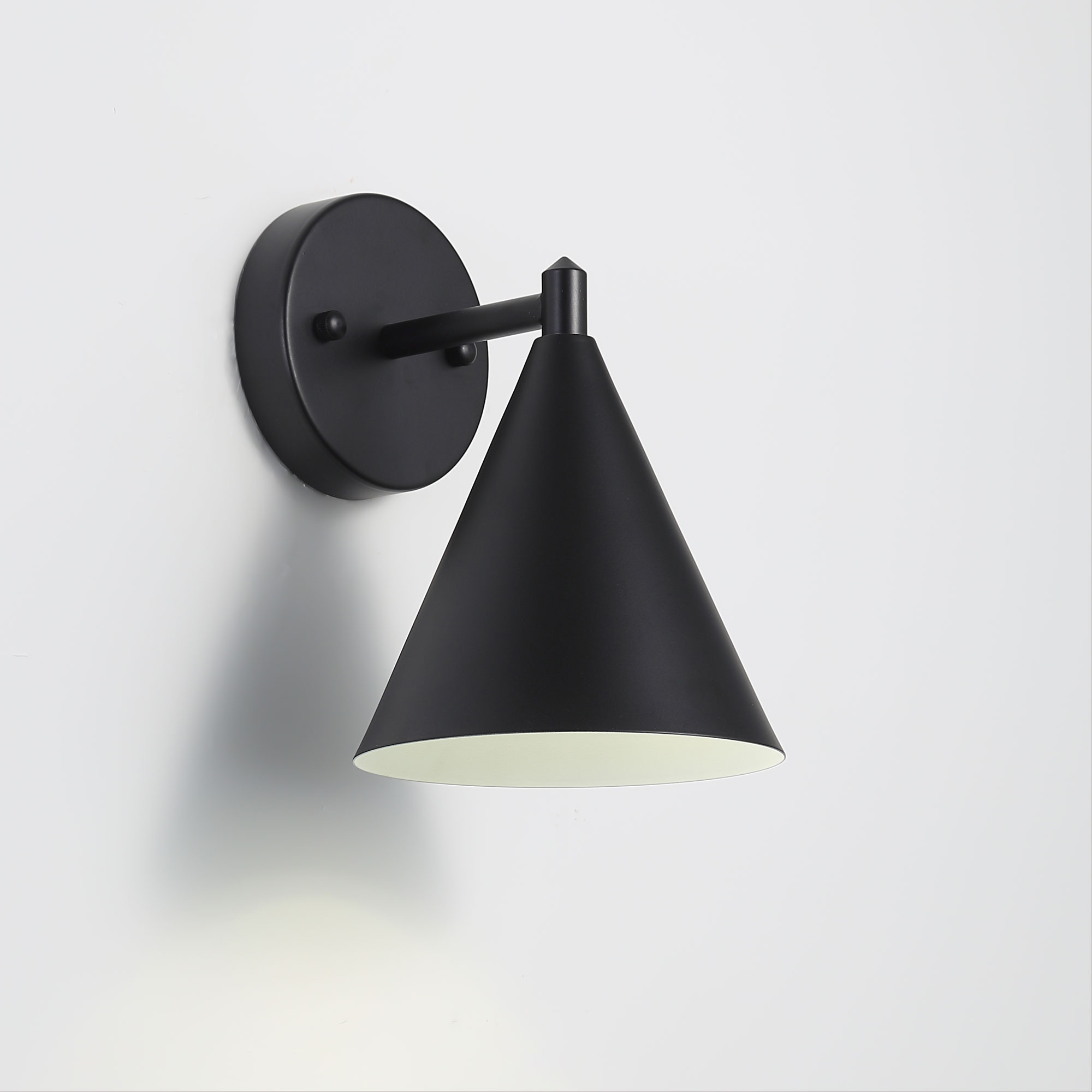 ALEX BLACK - Image 2